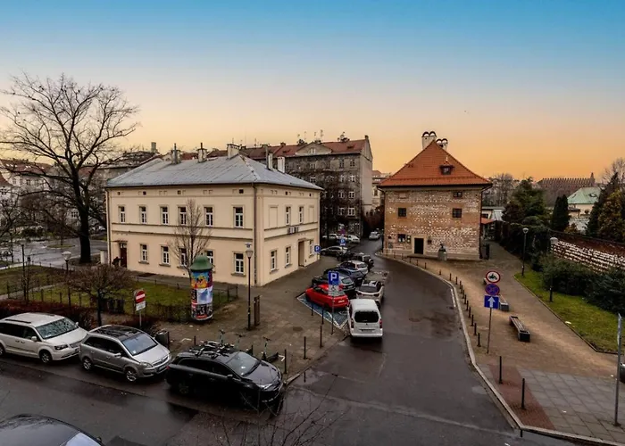 Cracow Best Location Apartment No:6 By Cozyplace